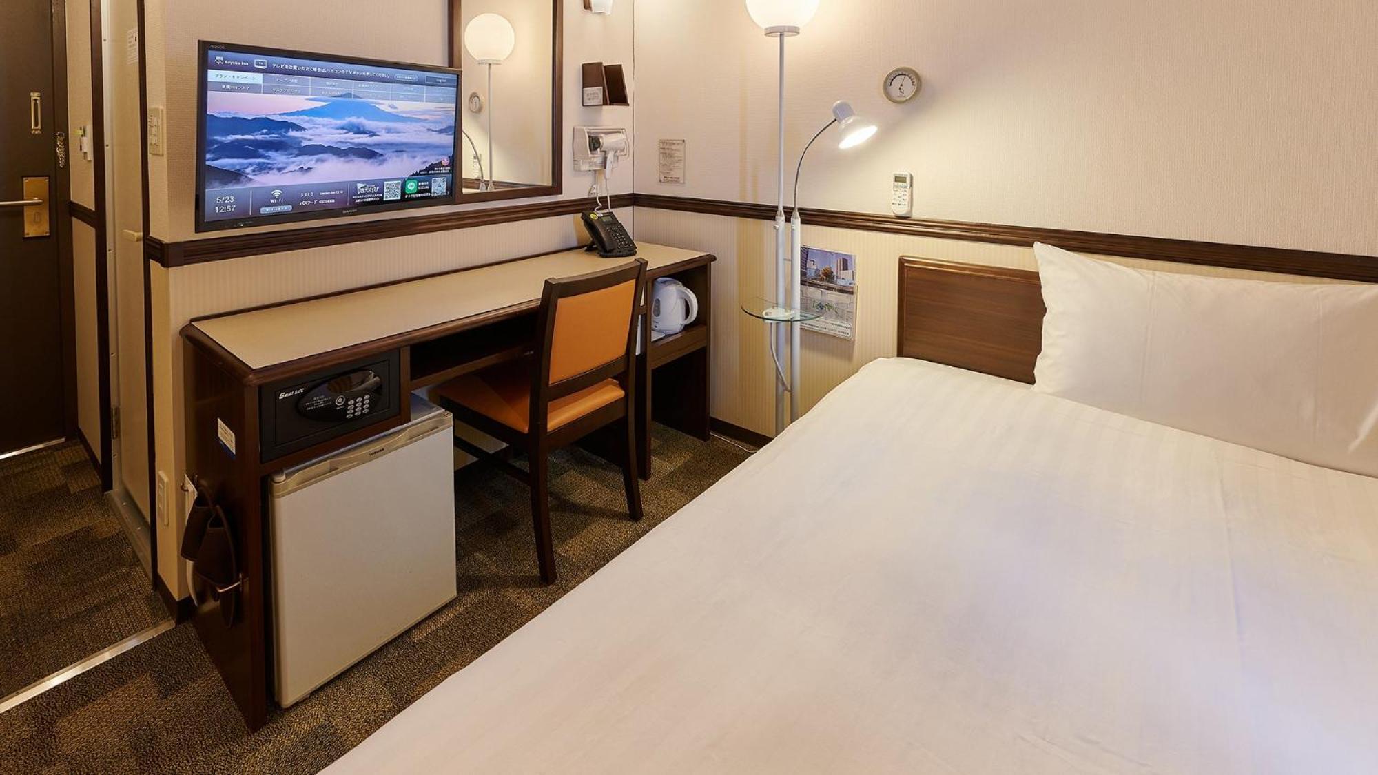 Toyoko Inn Chiba Ekimae Quarto foto