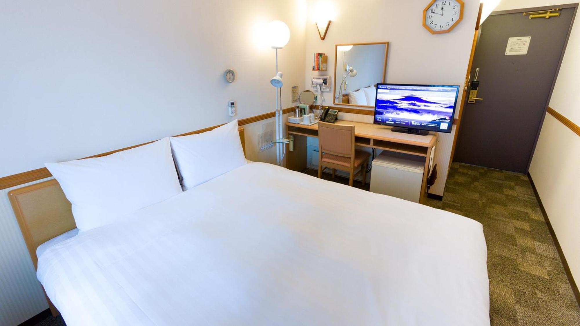 Toyoko Inn Chiba Ekimae Quarto foto